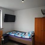 Dom Lawendowy Quarto em Acomodações Particulares Lubasz (Czarnkow-Trzcianka)